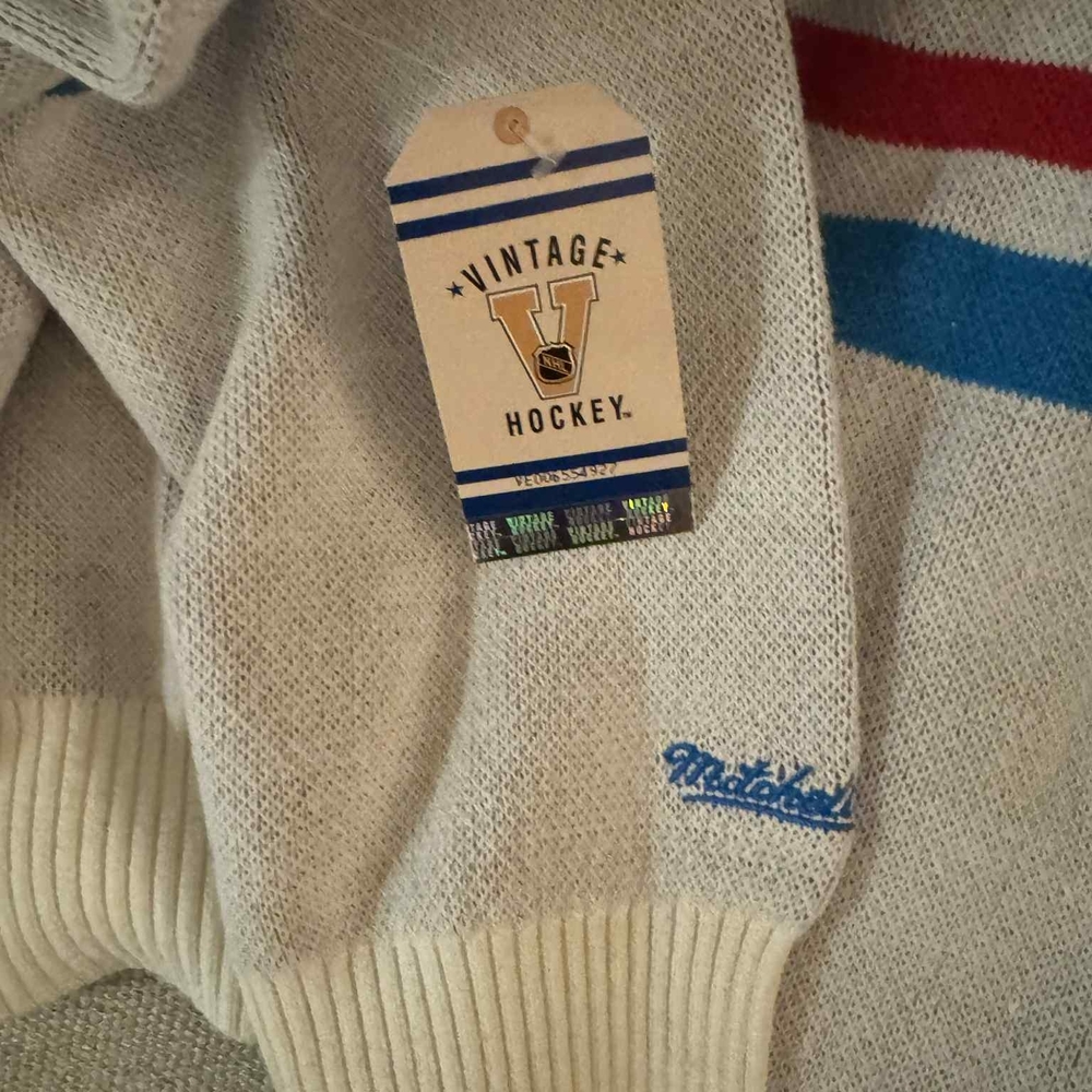 Vintage Cream and Multicolor Crewneck Sweater - Picture 4 of 6